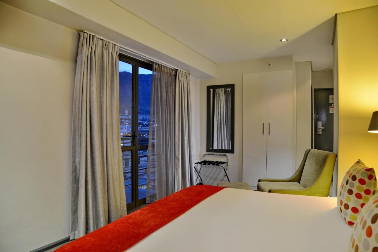 Fountains Hotel เคปทาวน์ ภายนอก รูปภาพ