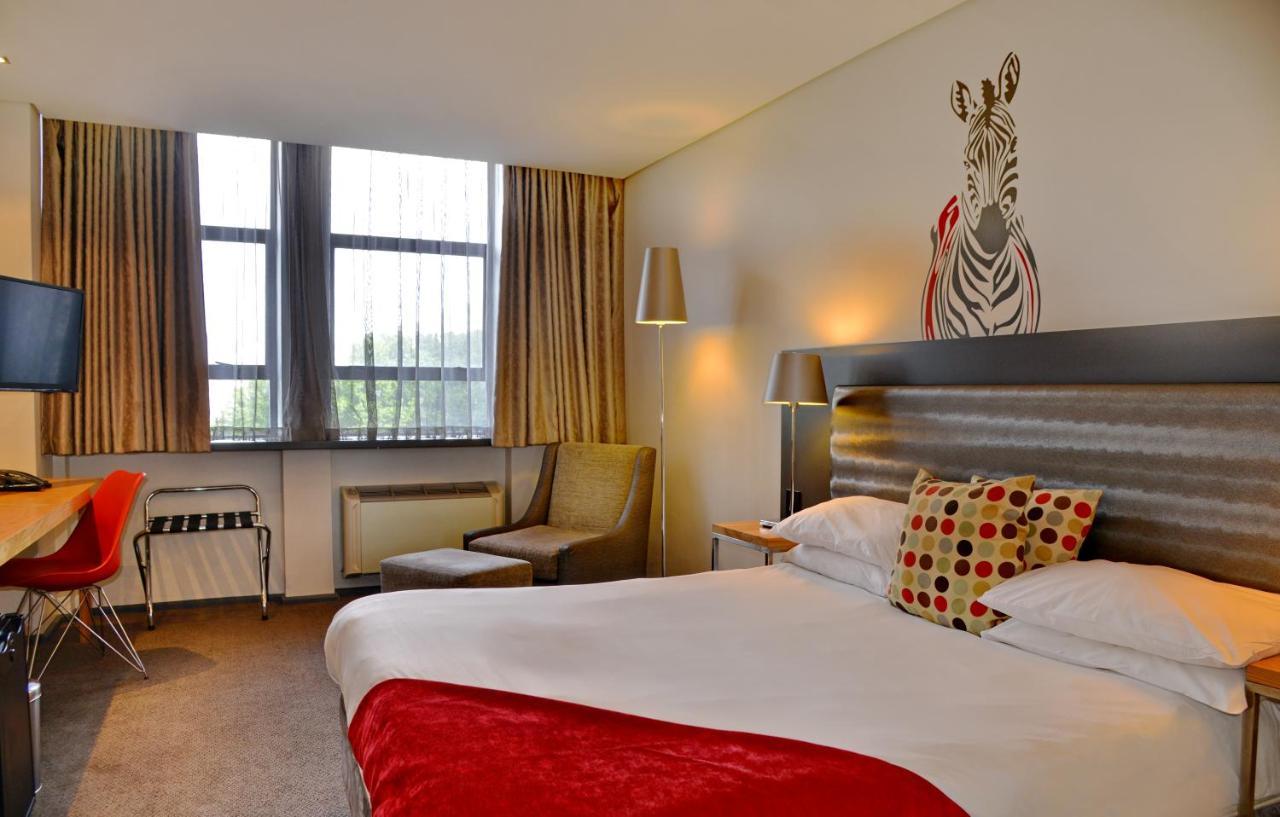 Fountains Hotel เคปทาวน์ ภายนอก รูปภาพ